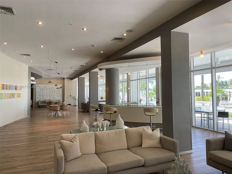 10275 Collins Ave #602 — Photo 8