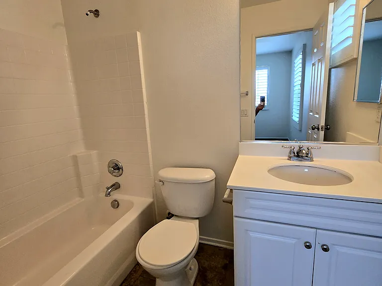 6372 Tivoli Ln — Photo 22
