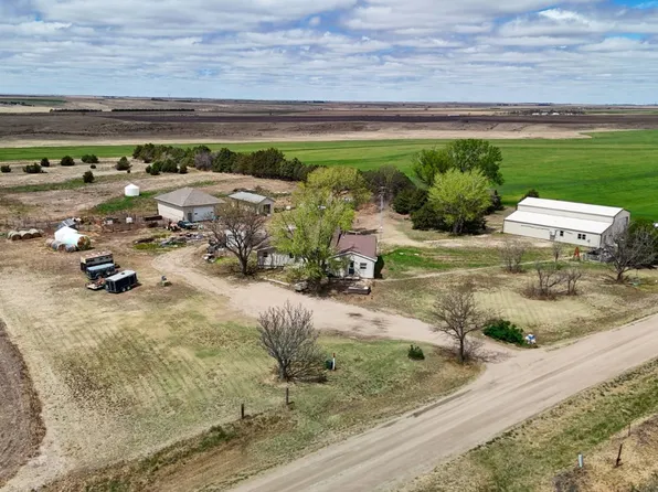71903 Road 382, McCook, NE 69001