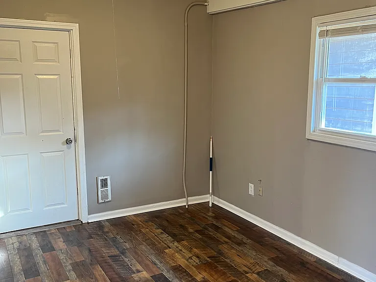 3718 Wayne Ave — Photo 29