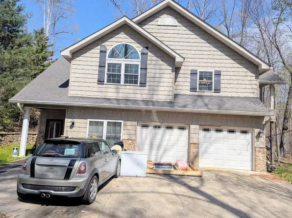902 Cowpens Dr, Monterey, TN 38574