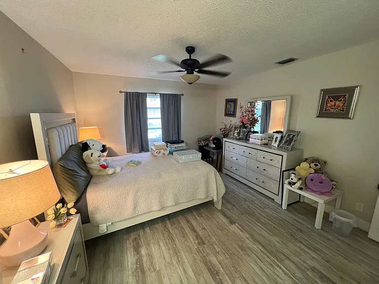 8584 Bella Vista Dr — Photo 9