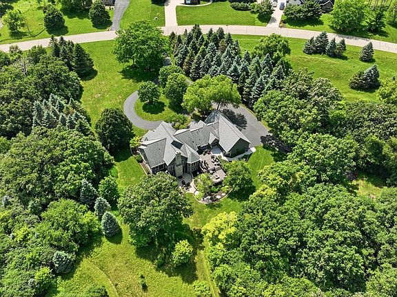 4th image of W343S9230 Jericho COURT