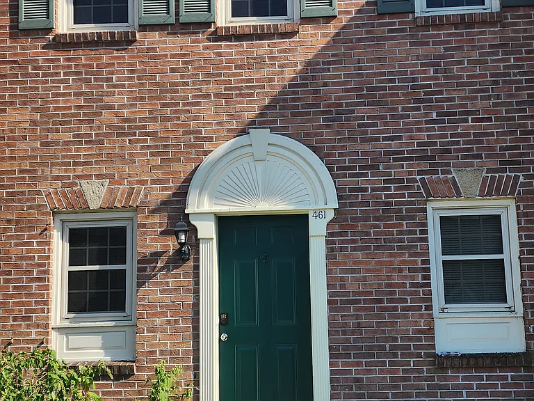 461 Bramblewood Ln — Photo 31