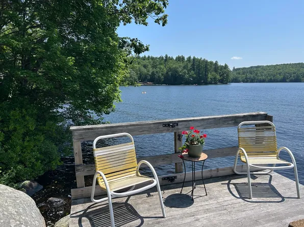 62 Onway Lake Road, Raymond, NH 03077