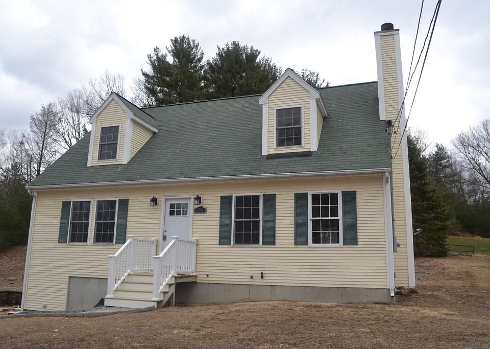 1st image of 153 Main St