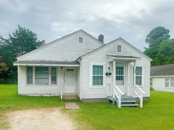 1230 Hight St, Henderson, NC 27536