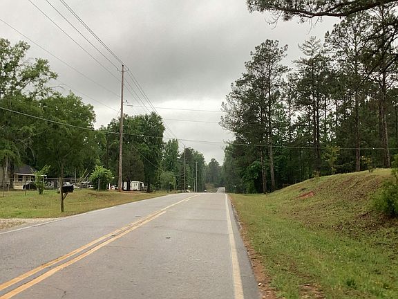 4th image of 263 Lee Road 375