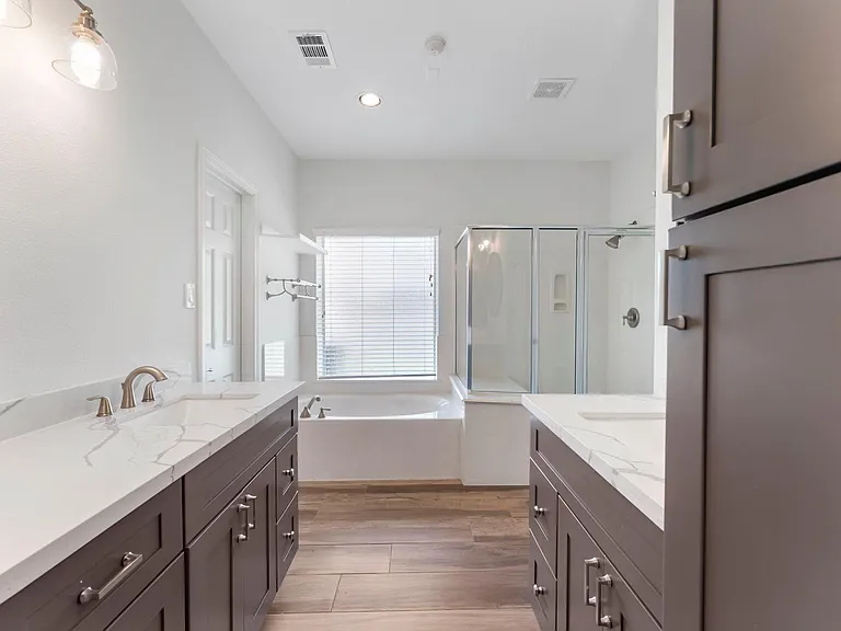 2 Granite Path Pl — Photo 17