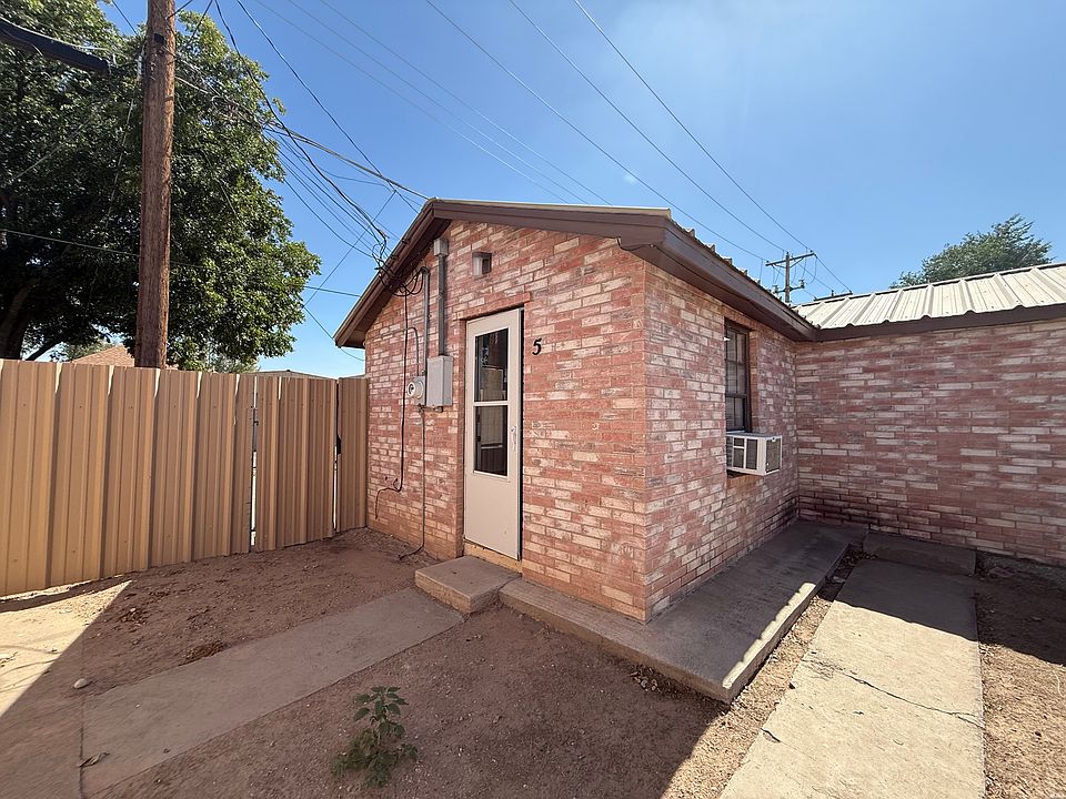 1st image of 211 W Chisum Ave #5