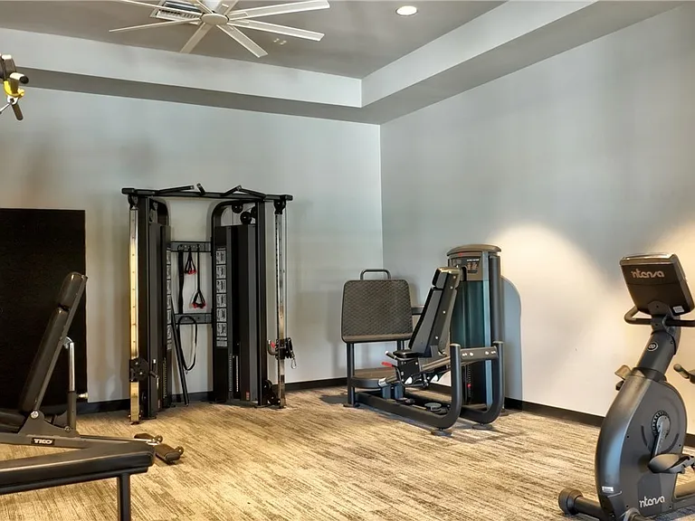 20340 Caroline Creek Pl — Photo 36