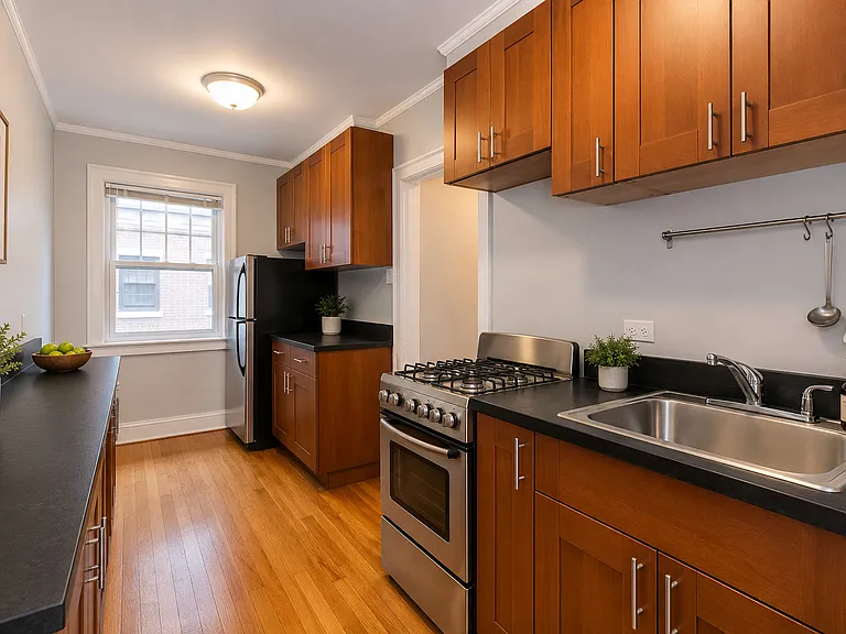 2328 N Lincoln Park West Ave #4A — Photo 2