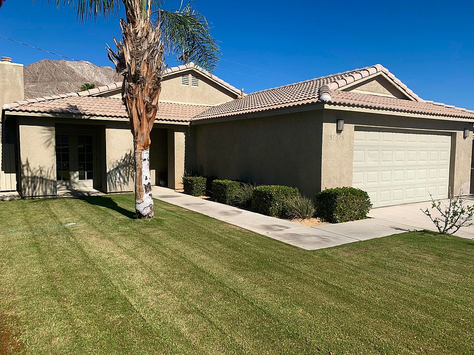 1st image of 53575 Avenida Herrera
