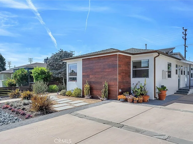 8447 Kittyhawk Ave — Photo 17
