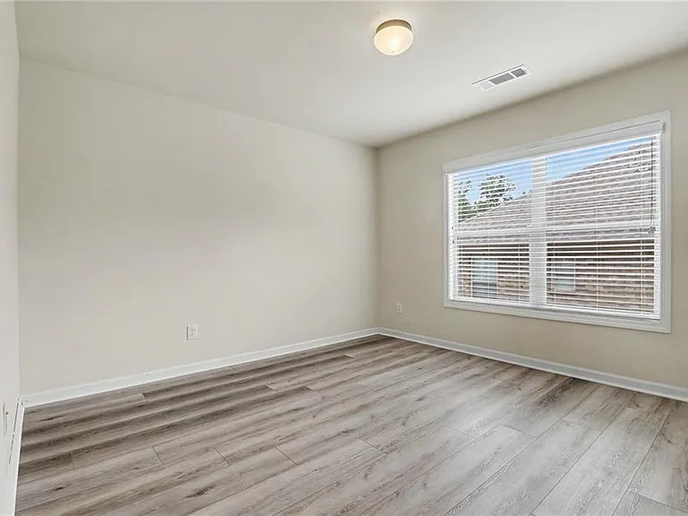 550 Nichols View Way — Photo 27