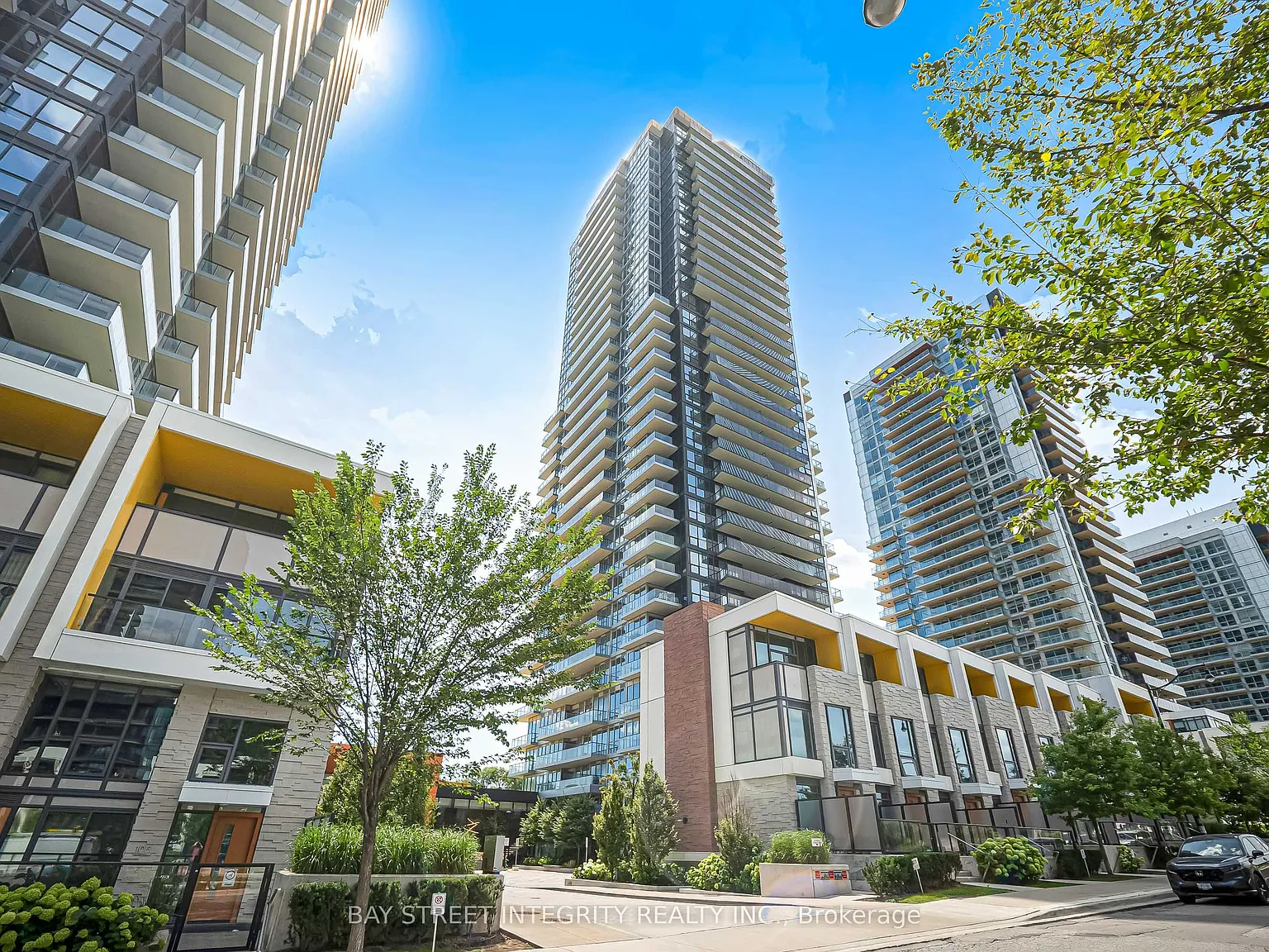 2 bed, $3,000 — Photo 1
