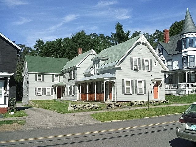 Spacious 3 br/2ba at 26 Messer St