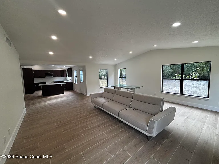 6335 S Tropical Trl — Photo 26