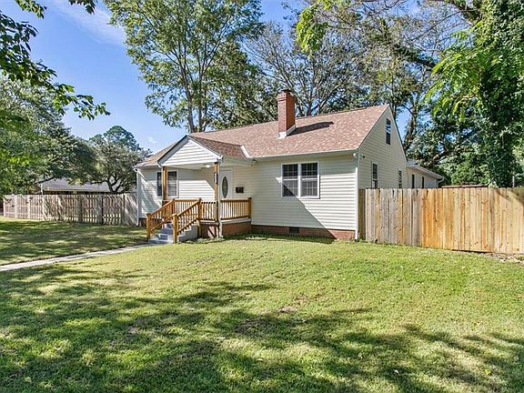 3rd image of 10801 Warwick Blvd