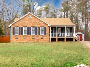 2830 Pine Meadows Cir, Chester, VA 23831