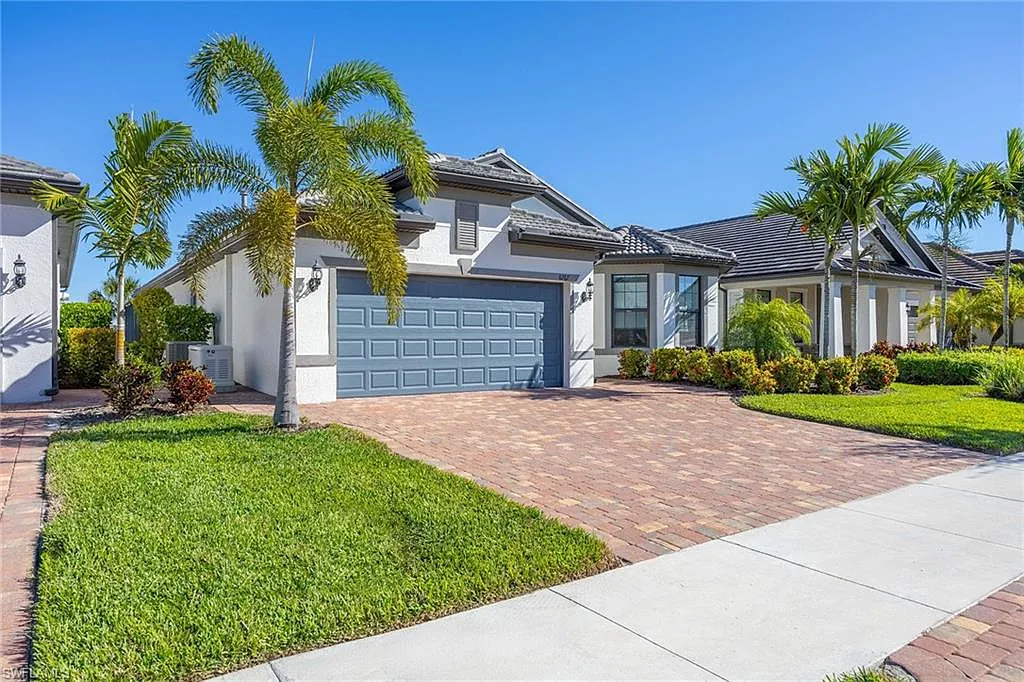 3 bed, 2.0 bath, 2185 sqft, $10,500 — Photo 4