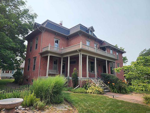 2nd image of 356 N Jefferson St