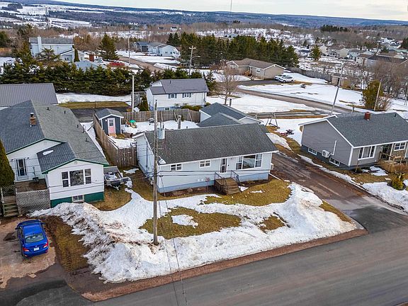 3rd image of 3 Gilroy St