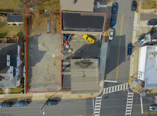 343 Ridge Rd, Lyndhurst, NJ 07071