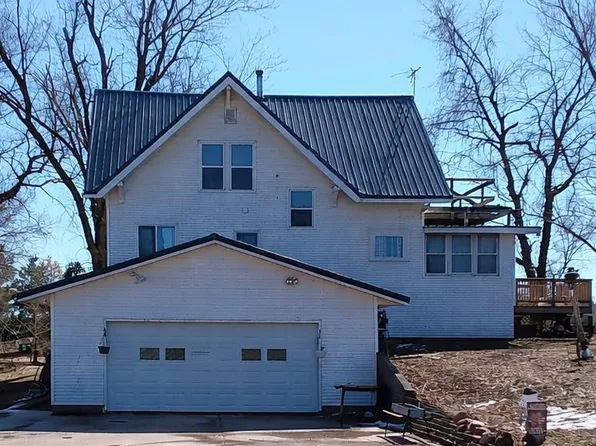 1563 Piedmont Ave, Tripoli, IA 50676