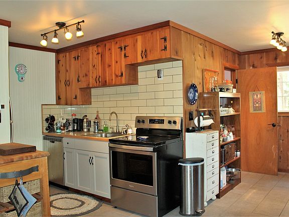 4th image of 6438 Linville Dr