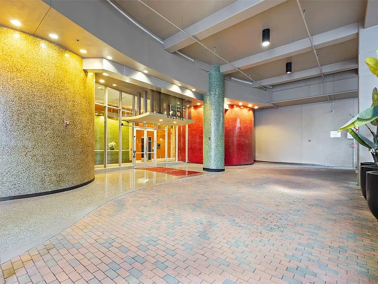 155 S Court Ave #1705 — Photo 5
