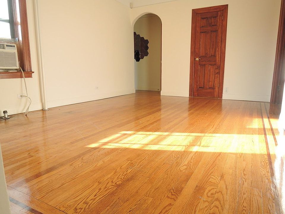 2nd image of 2333 30th Ave APT B4