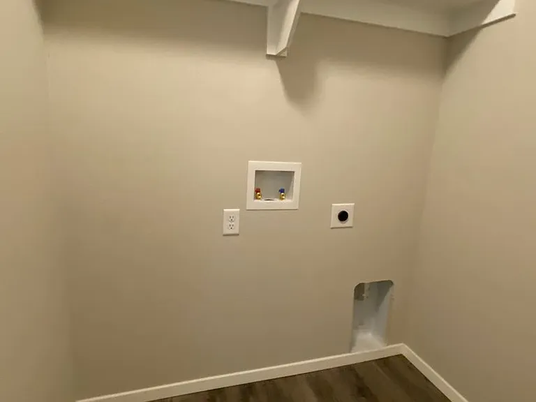 8104 Dogwood Dr — Photo 12