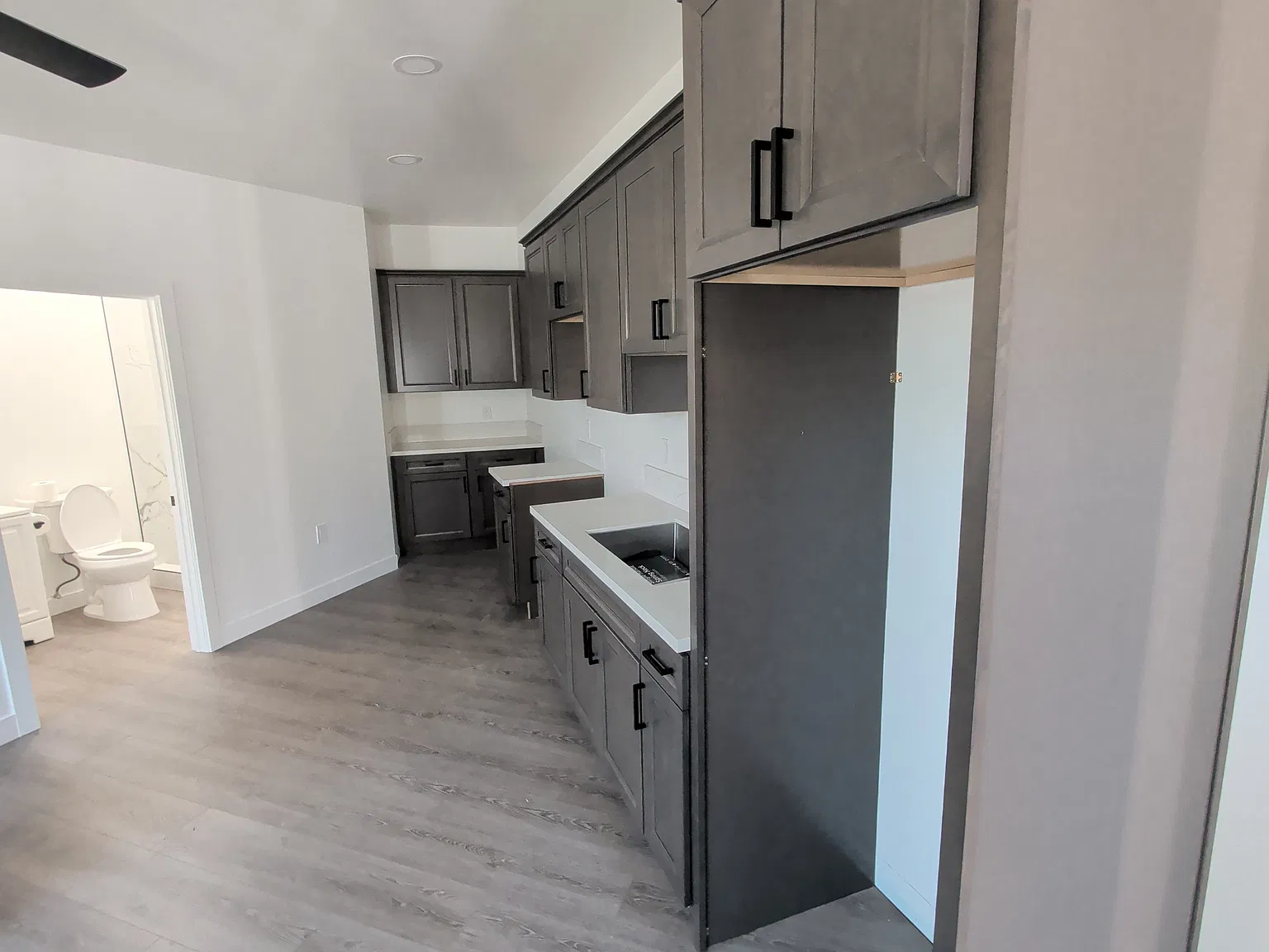 803 Colorado Ave — Photo 4