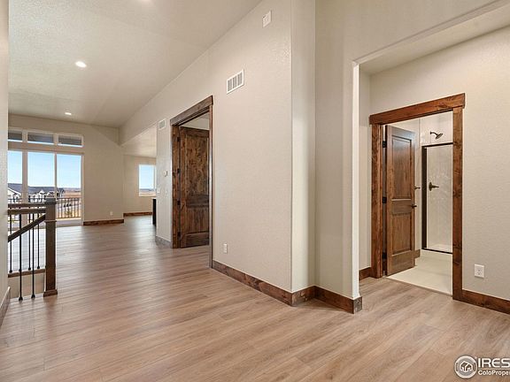 4th image of 2922 Longboat Way