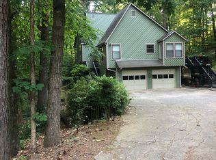10530 Shallowford Rd, Roswell, GA 30075