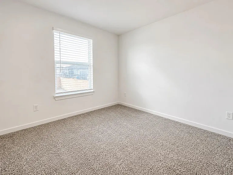 28130 Meadowlark Sky Dr — Photo 9