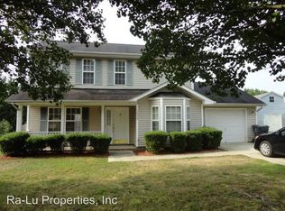 1050 Somerset Crossing Ln, Kernersville, NC 27284