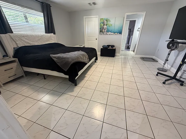 13337 SW 43rd Ln — Photo 6