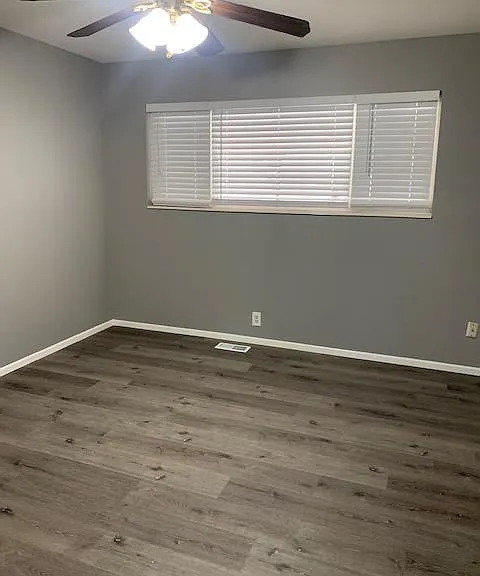 4924 S Holladay Blvd — Photo 4
