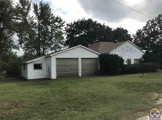 113 E 4th St, Allen, KS 66833