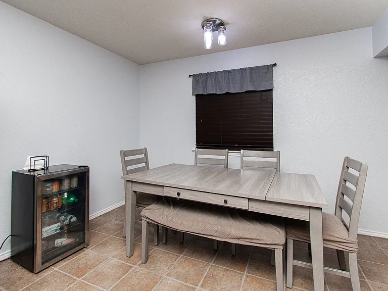 3309 Lorena Dr — Photo 6