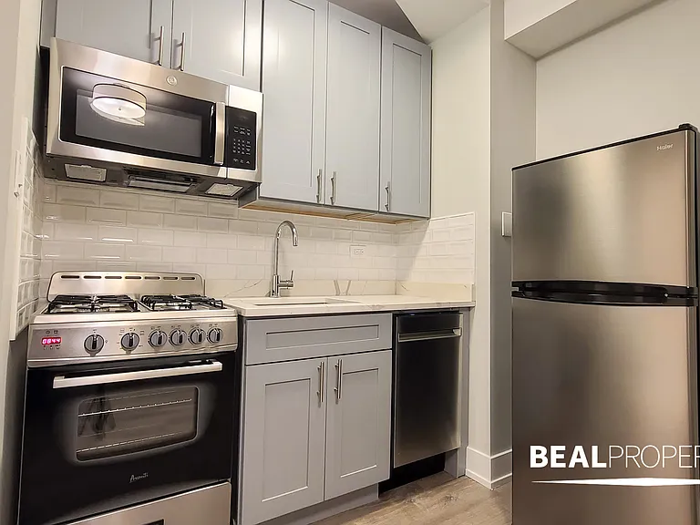505 West Belmont Ave — Photo 71
