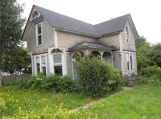 411 Spruce St E, Ilwaco, WA 98624