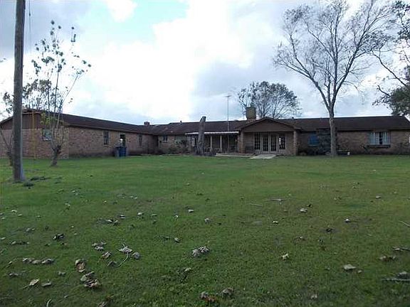 2nd image of 15084 Fawn Cir E