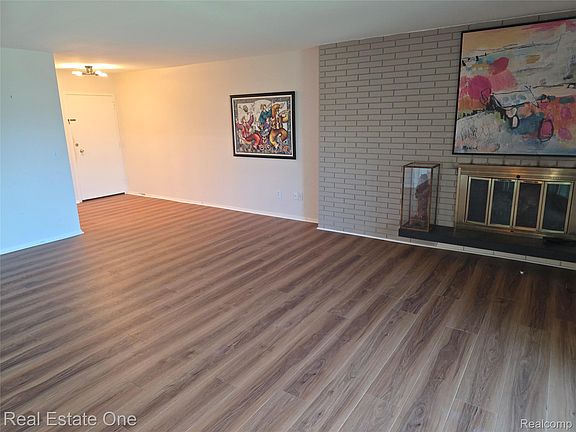 3rd image of 2027 Klingensmith Rd Unit 70