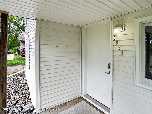 5th image of 3331 Viking Rd