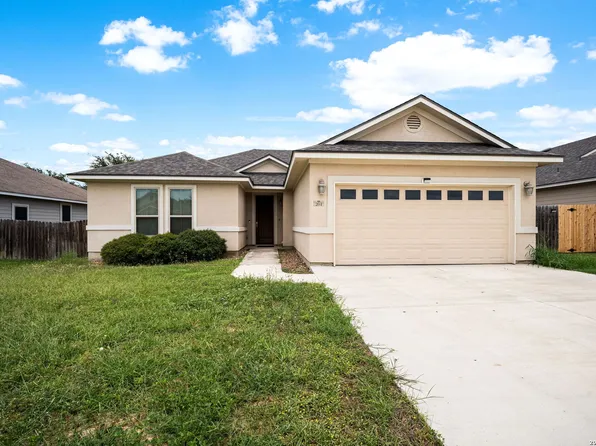 204 VALLEY FRG, Pleasanton, TX 78064
