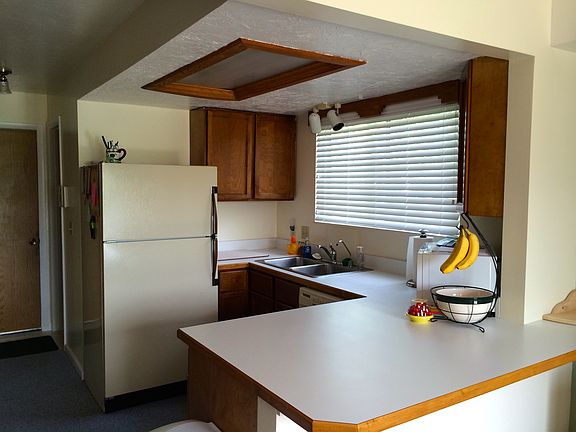 2nd image of 3146 W Green Acre Dr