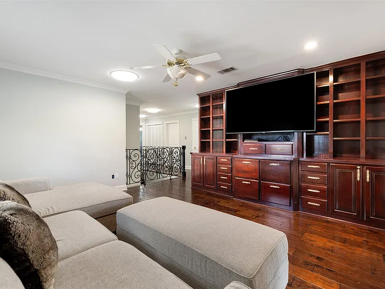 17700 N Rim Dr — Photo 27